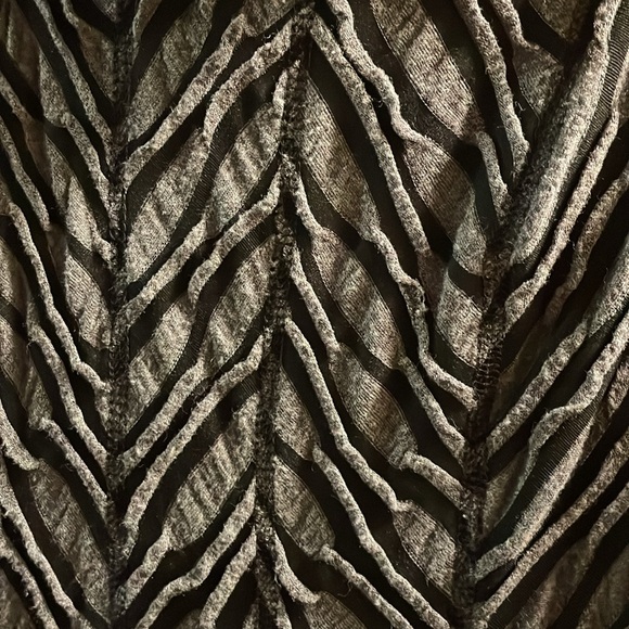 Signature by Robbie B black and gray zebra prints midi dress GUC size 1X - Picture 3 of 8